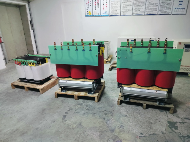 宜秀KS11-1000KVA矿用变压器